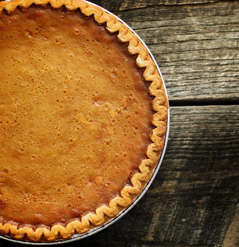 Read more about the article Apple Cider Syrup Pie