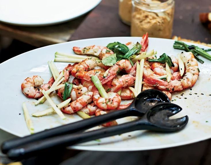 Read more about the article Grilled Shrimp with Apple and Charred Scallions
